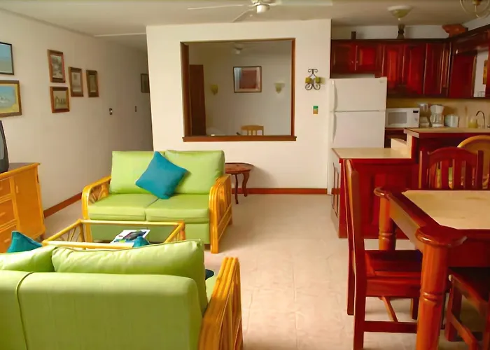 Aparthotel The Palms Oceanfront 3*