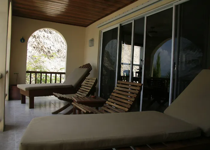 Aparthotel The Palms Oceanfront