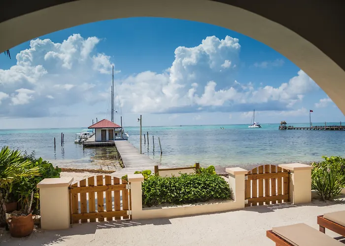 The Palms Oceanfront San Pedro (Ambergris Caye)
