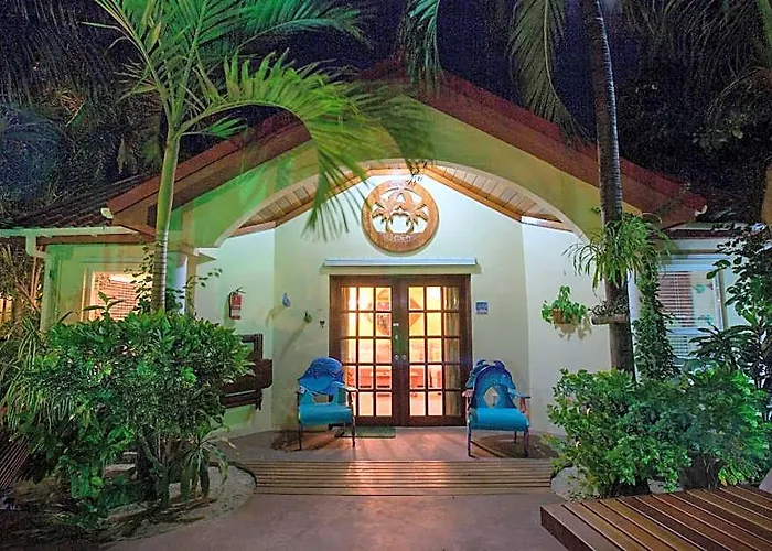 Aparthotel The Palms Oceanfront